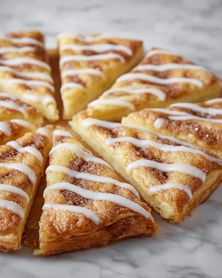 Cinnamon-Sugar Crescent Roll Pizza Recipe