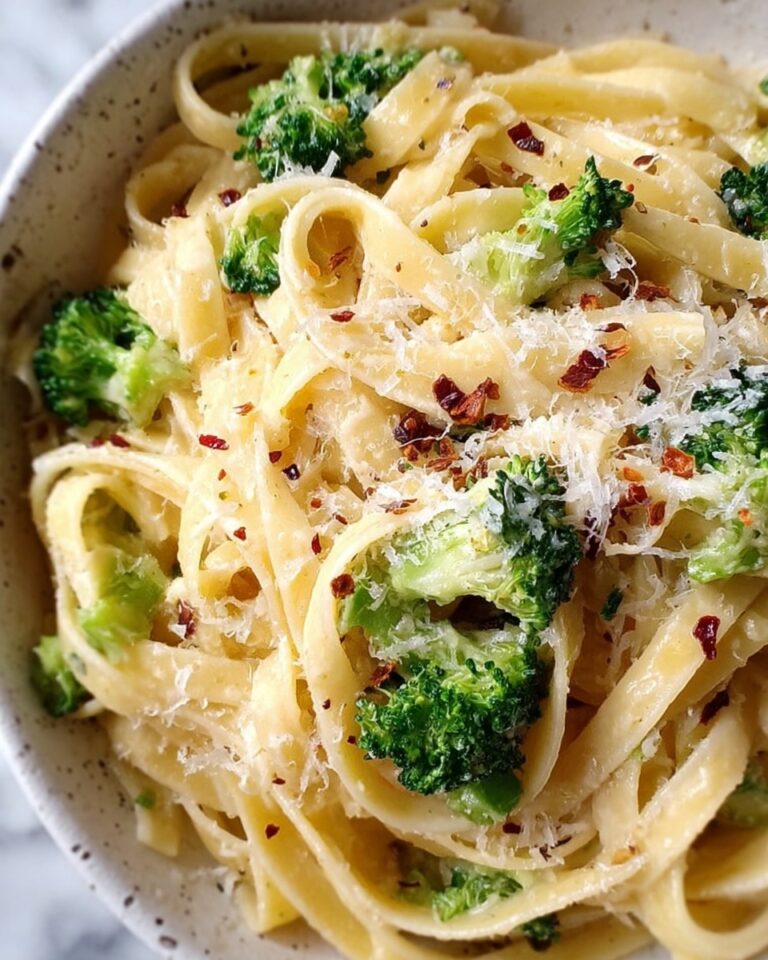 Easy One-Pot Garlic Butter Broccoli Pasta Recipe