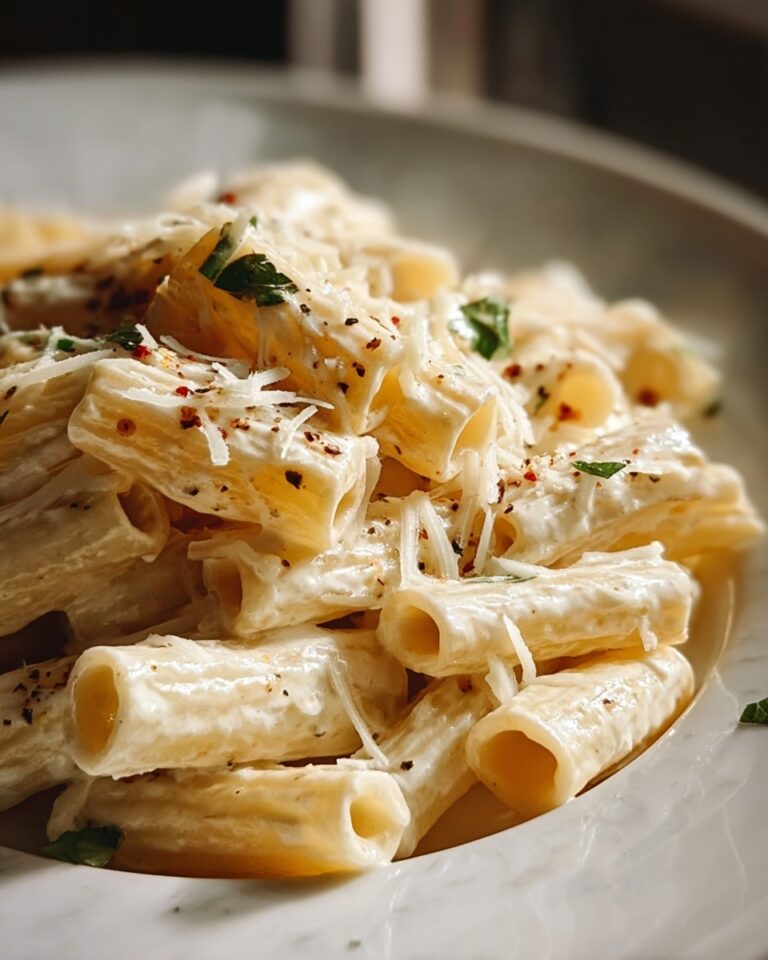 Creamy Garlic Penne Pasta Recipe